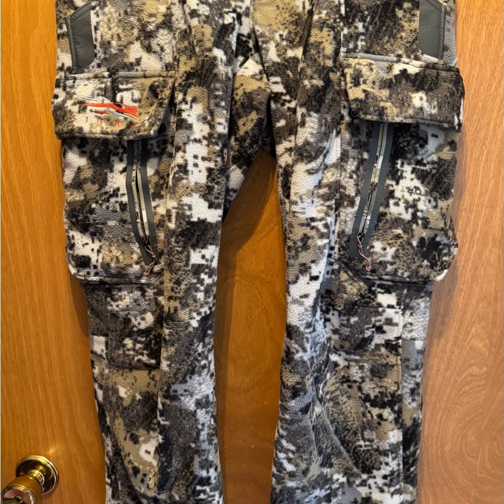 Sitka Stratus Pant Rare size Small!!